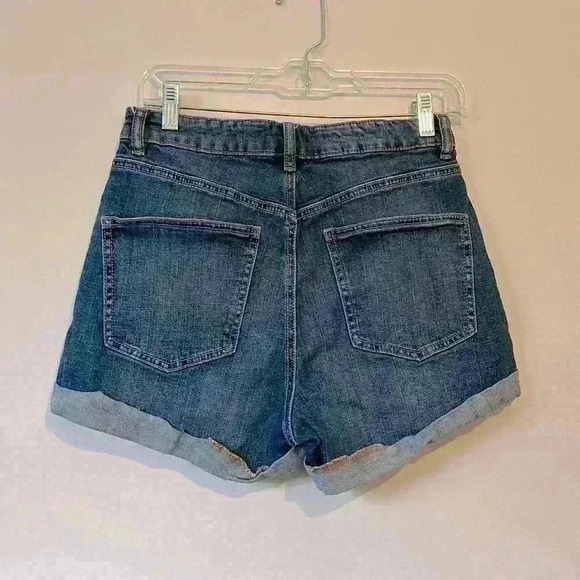 Dynamite Denim Cuffed Jean Shorts Size  28 - Picture 2 of 4